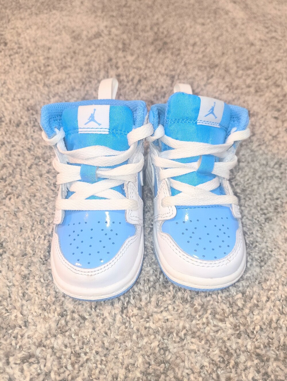 Air Jordan 1 Mid "Legend Blue" Size 5C